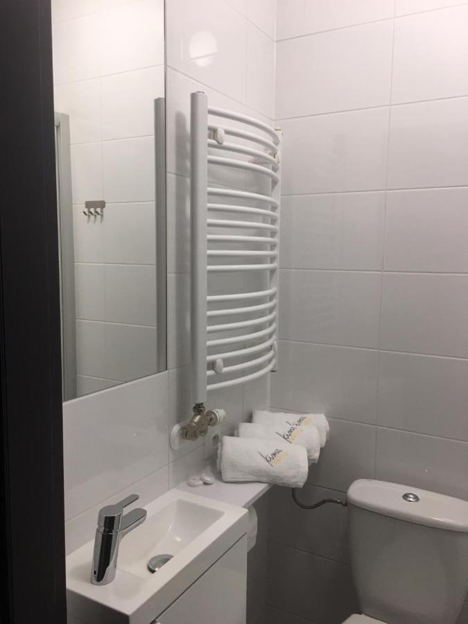 Kimanoclegi Opole Buitenkant foto